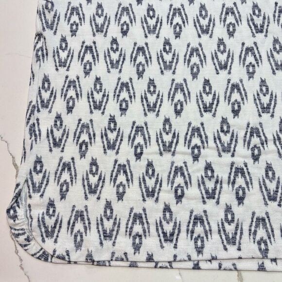 Gap | Women’s White Black Sleeveless Knit Geometric Printed Shirt Blouse Size S - Picture 9 of 16